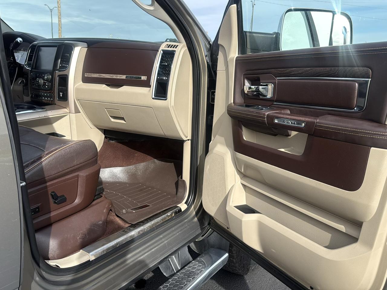 RAM 3500 Longhorn Crew Cab LWB 4WD 2014