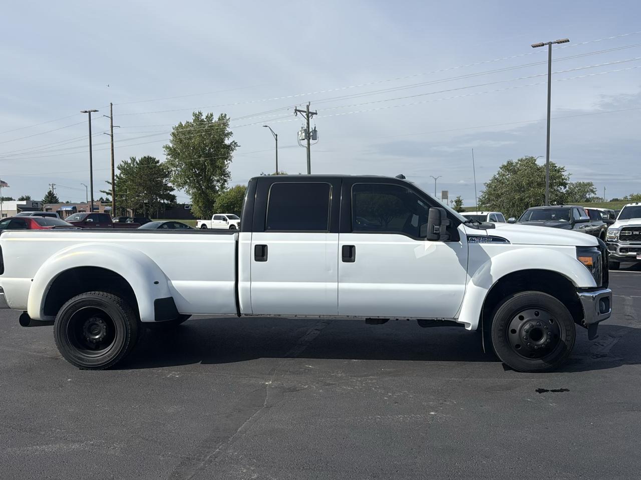 Ford F-450 SD XLT Crew Cab DRW 4WD 2015