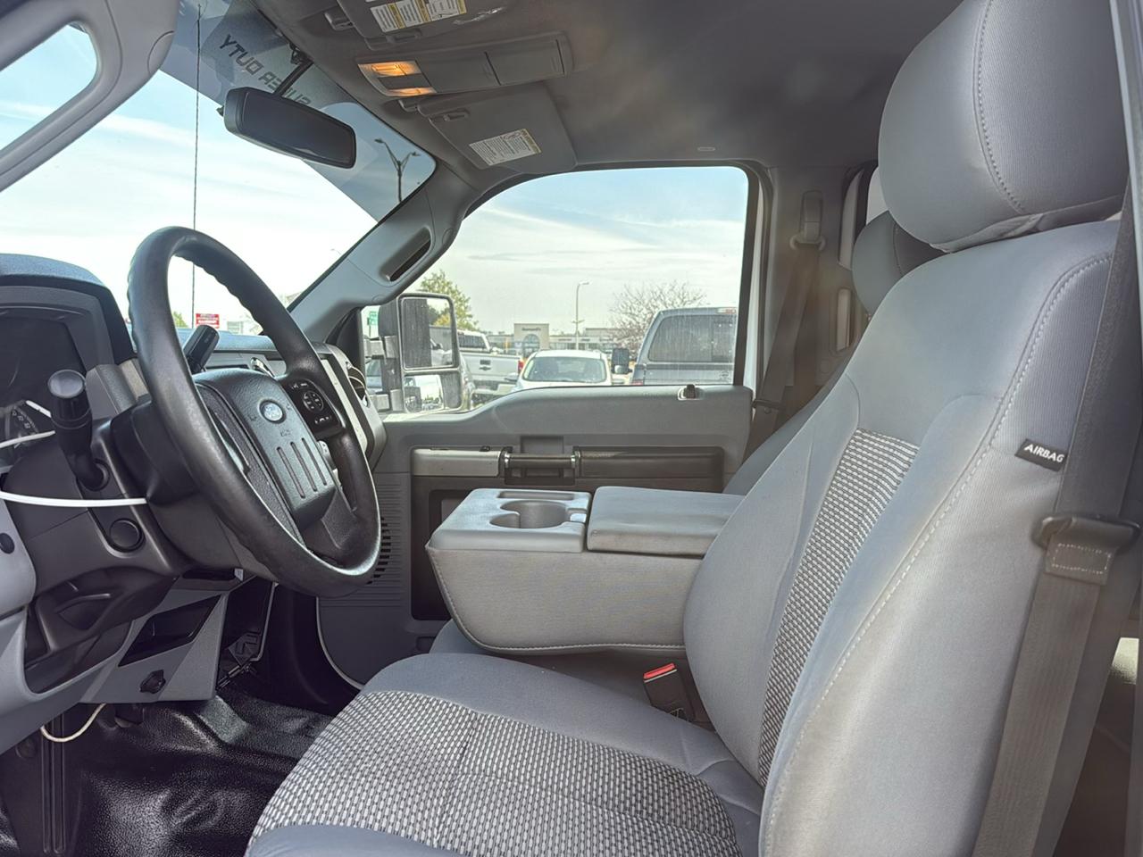 Ford F-450 SD XLT Crew Cab DRW 4WD 2015