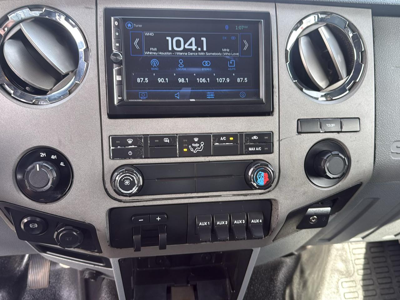 Ford F-450 SD XLT Crew Cab DRW 4WD 2015