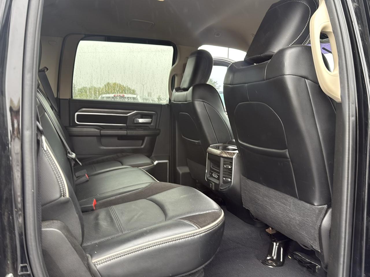 RAM 3500 Laramie Crew Cab LWB 4WD DRW 2020