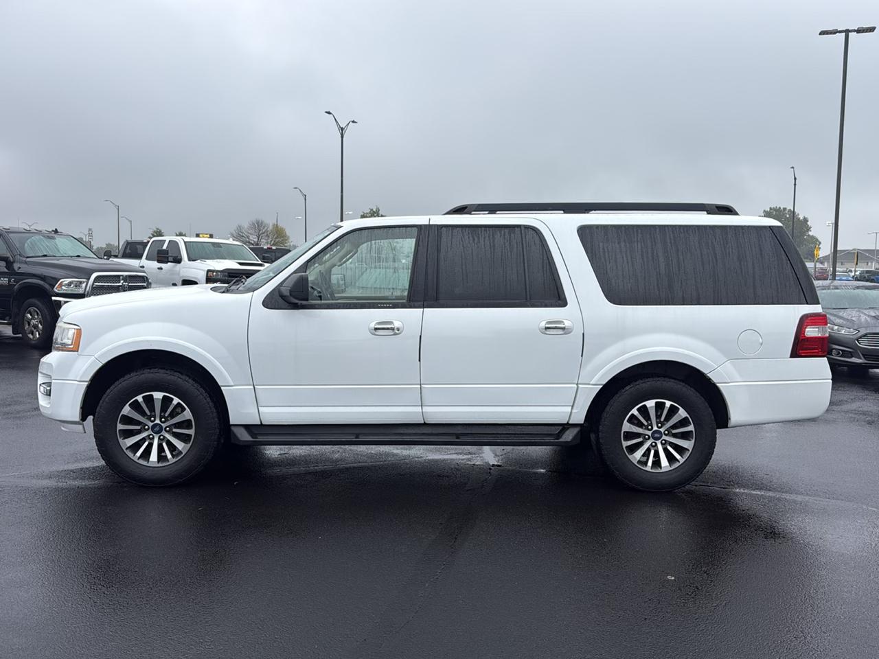 Ford Expedition EL XLT 4WD 2017