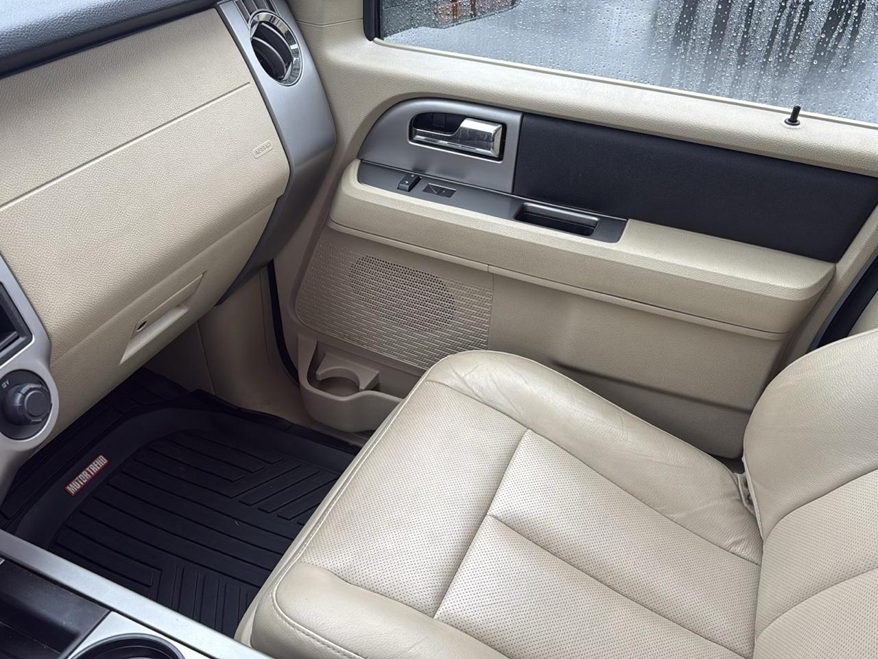 Ford Expedition EL XLT 4WD 2017