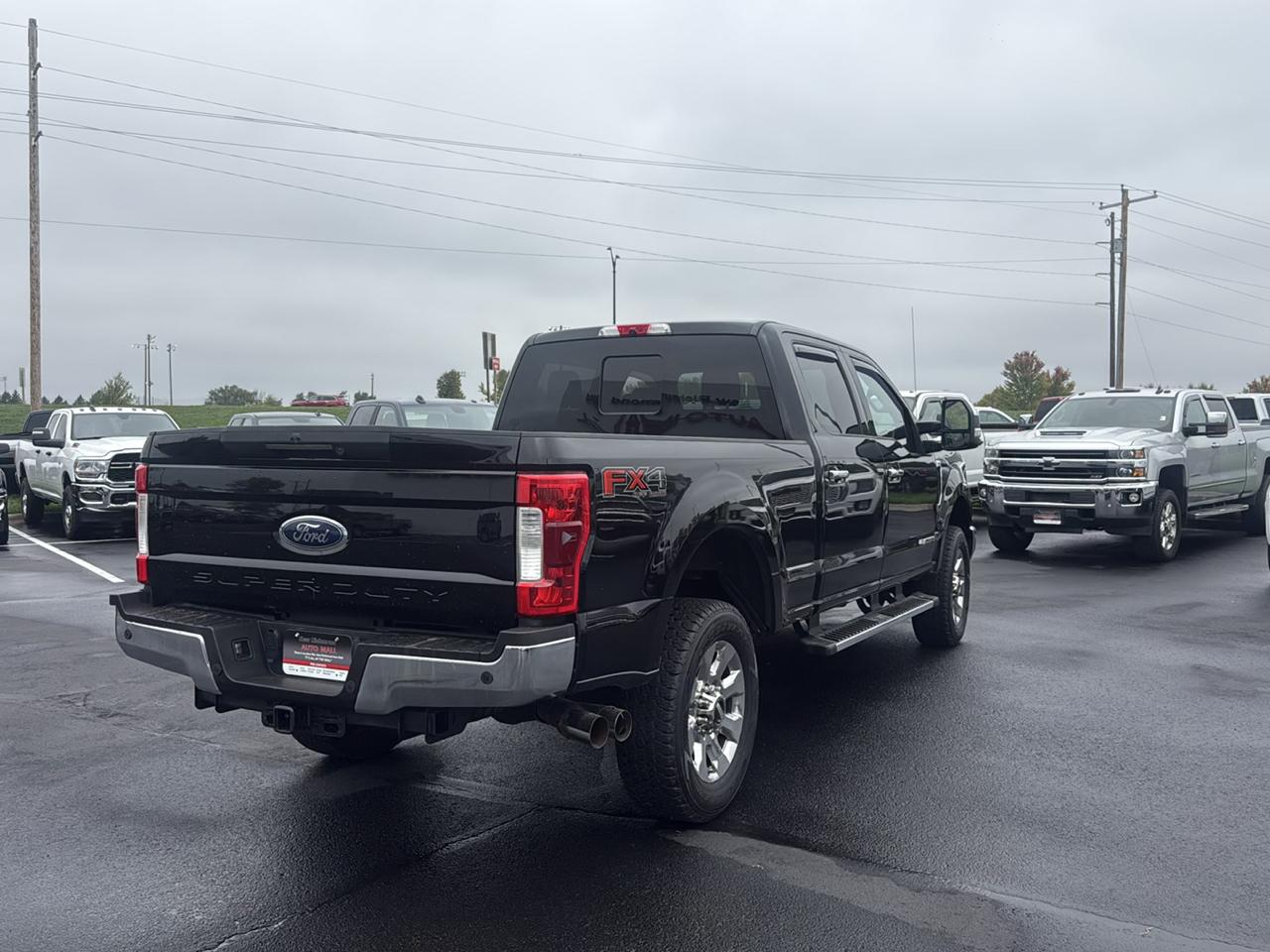 Ford F-250 SD Lariat Crew Cab 4WD 2017