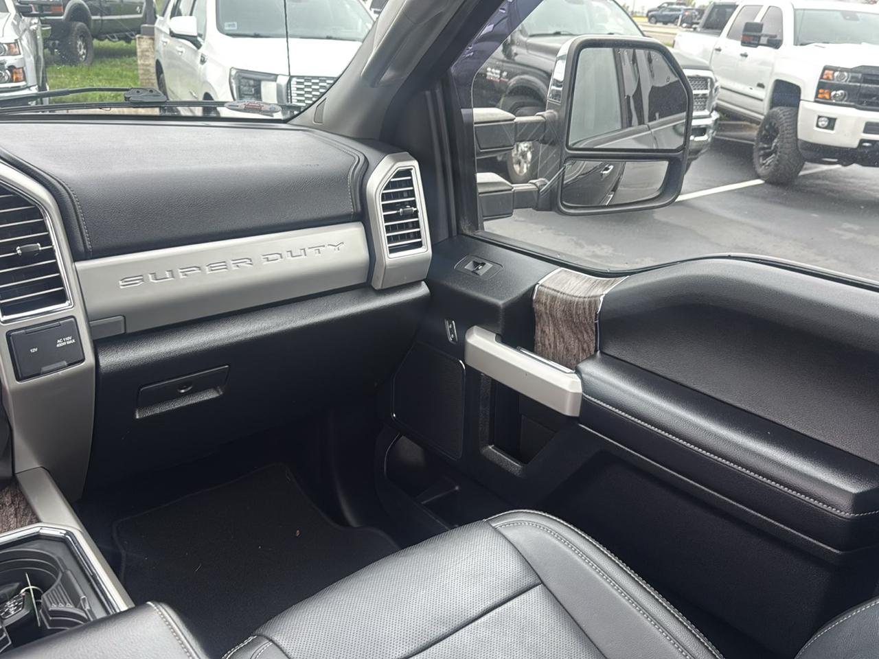 Ford F-250 SD Lariat Crew Cab 4WD 2017