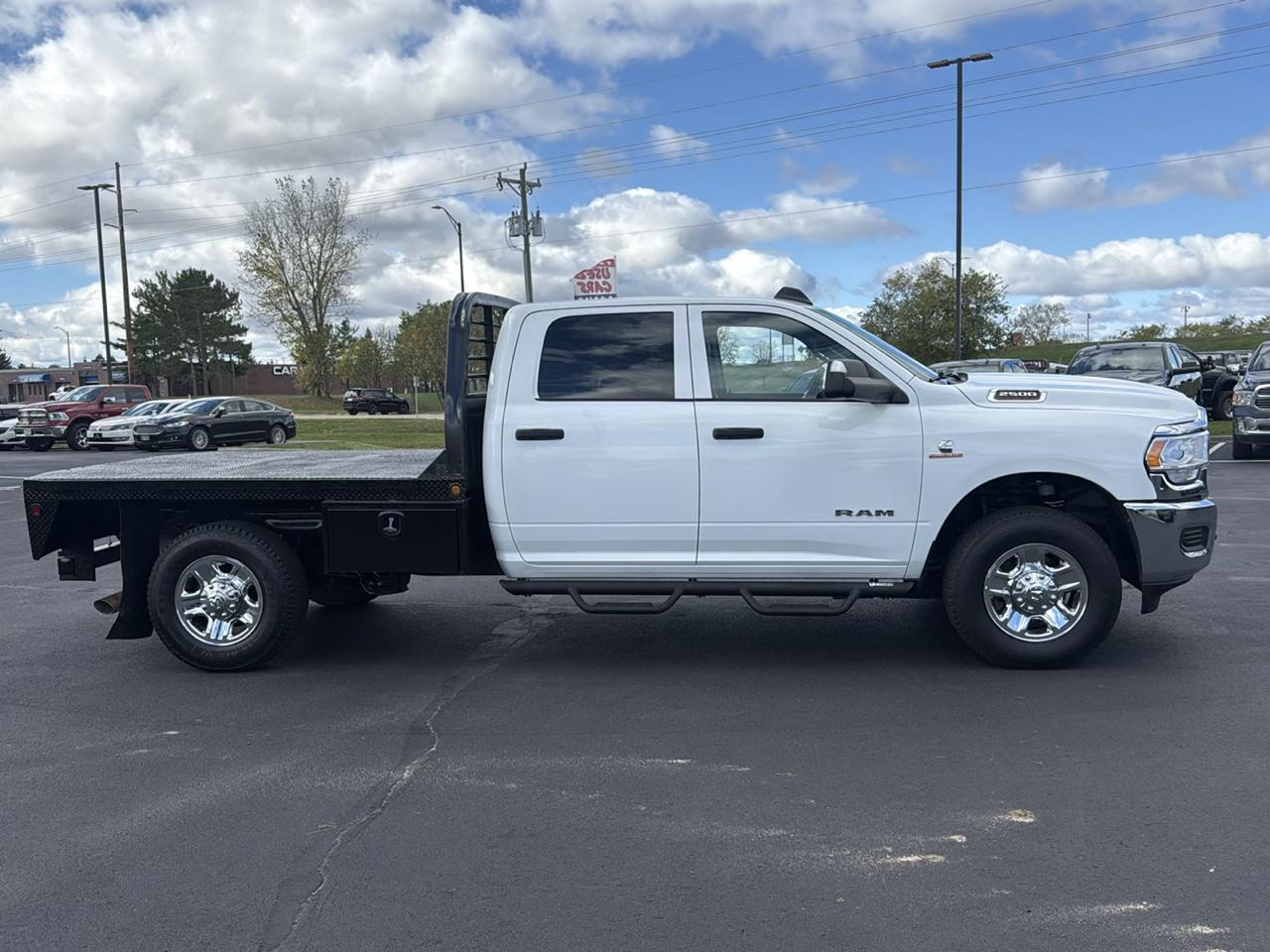 RAM 2500 Tradesman Crew Cab 4WD 2021