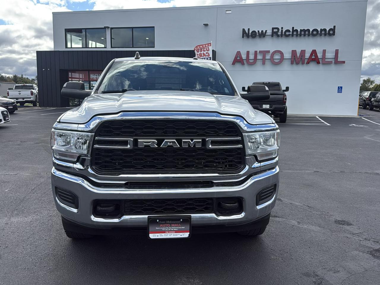 RAM 2500 Tradesman Crew Cab 4WD 2021