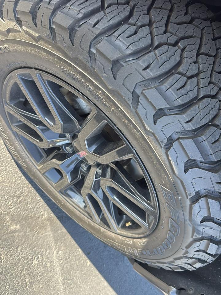 GMC Sierra 1500 Elevation Crew Cab 4WD 2020