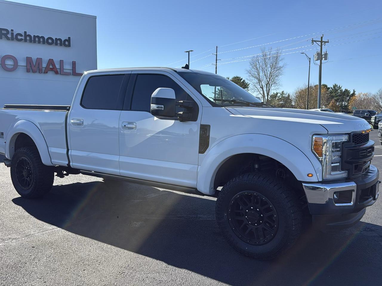 Ford Super Duty F-250 SRW Lariat 4WD Crew Cab 6.75' Box 2019