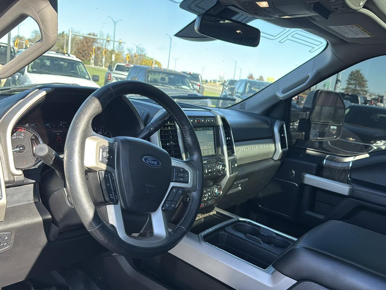 Ford Super Duty F-250 SRW Lariat 4WD Crew Cab 6.75' Box 2019