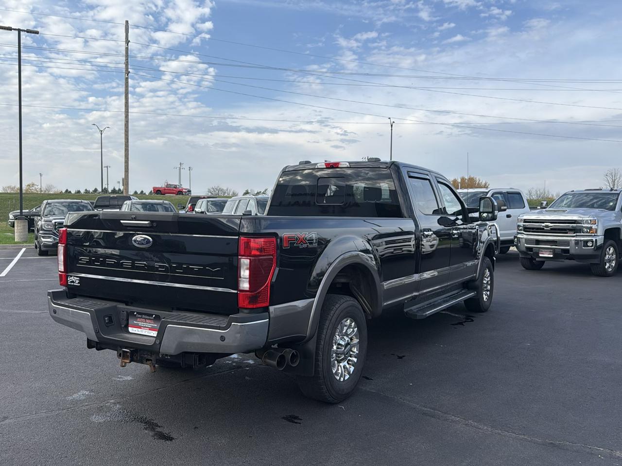 Ford Super Duty F-250 SRW Lariat 4WD Crew Cab 8' Box 2021