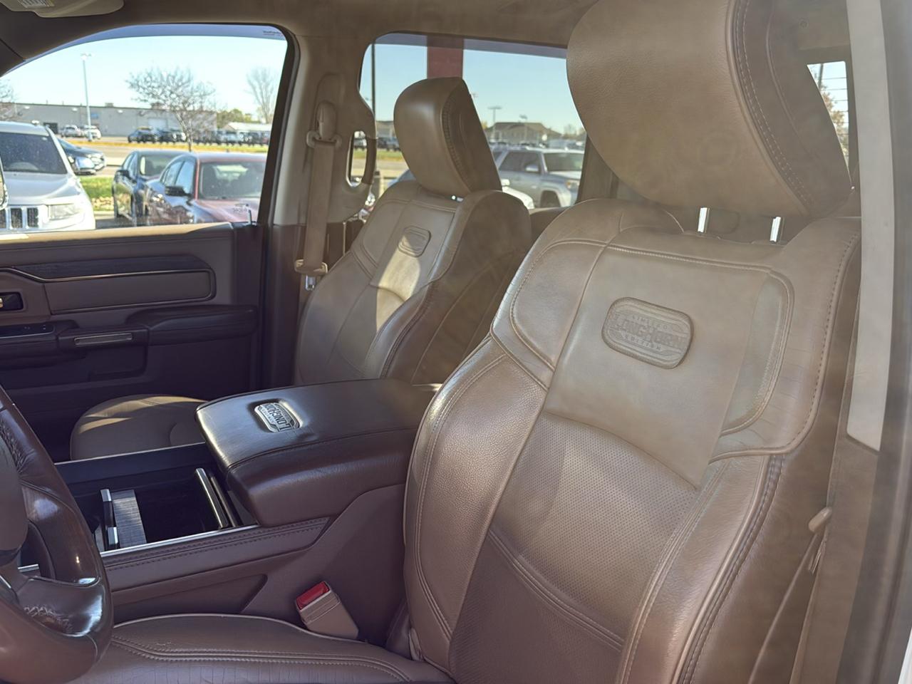 RAM 3500 Longhorn 4x4 Crew Cab 8' Box 2021