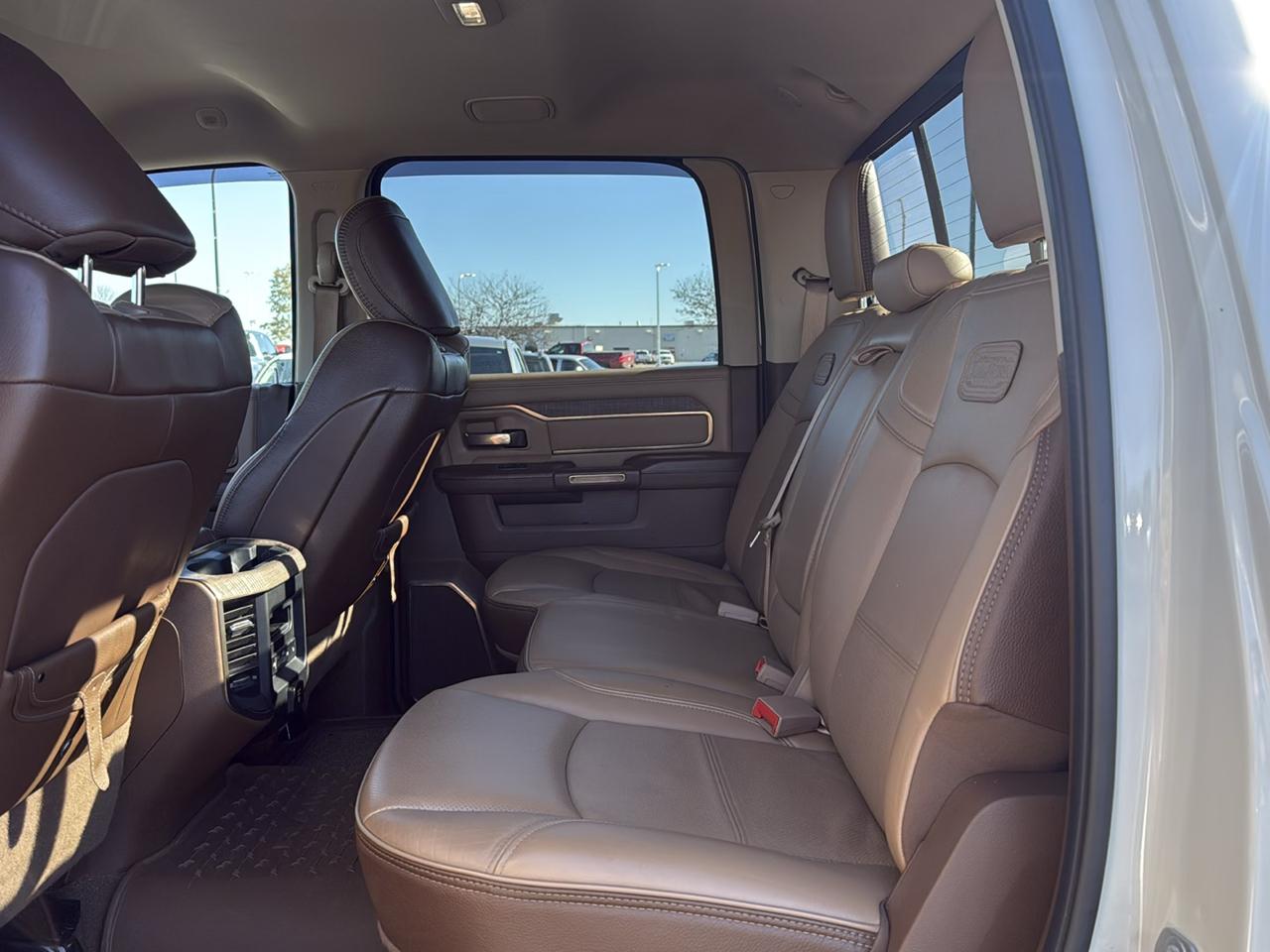 RAM 3500 Longhorn 4x4 Crew Cab 8' Box 2021