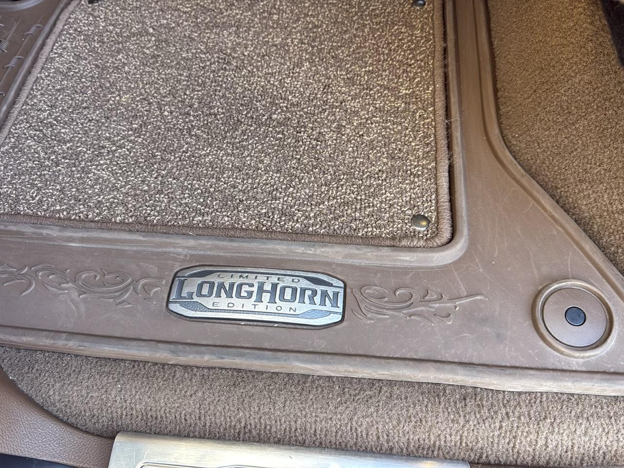 RAM 3500 Longhorn 4x4 Crew Cab 8' Box 2021