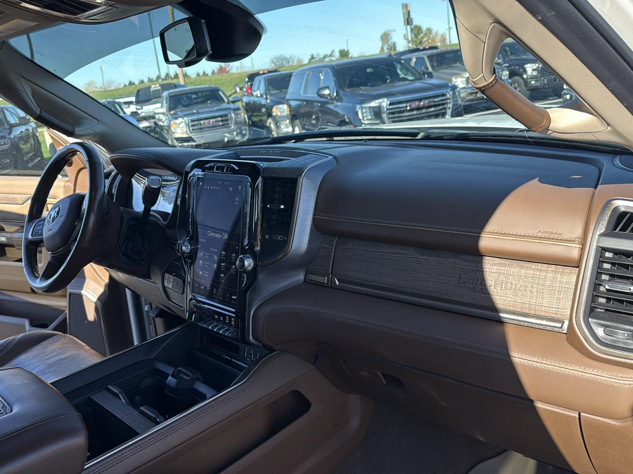 RAM 3500 Longhorn 4x4 Crew Cab 8' Box 2021