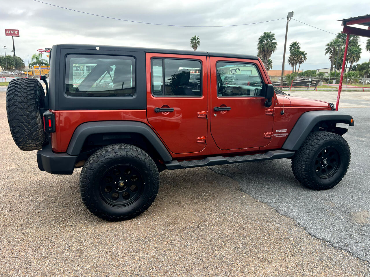 Jeep Wrangler Unlimited Sport 4WD 2014