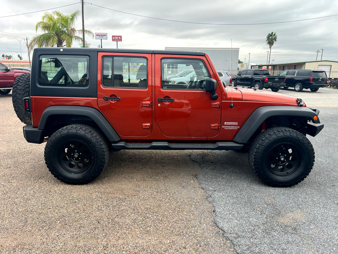 Jeep Wrangler Unlimited Sport 4WD 2014