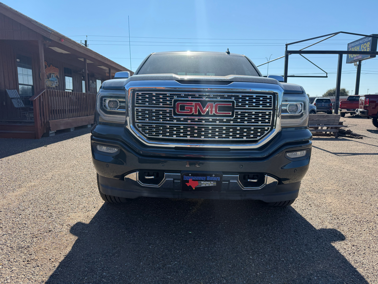 GMC Sierra 1500 Denali Crew Cab Short Box 4WD 2017