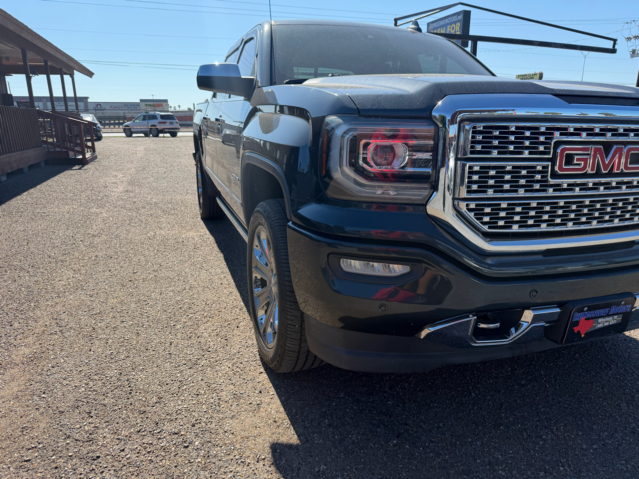 GMC Sierra 1500 Denali Crew Cab Short Box 4WD 2017