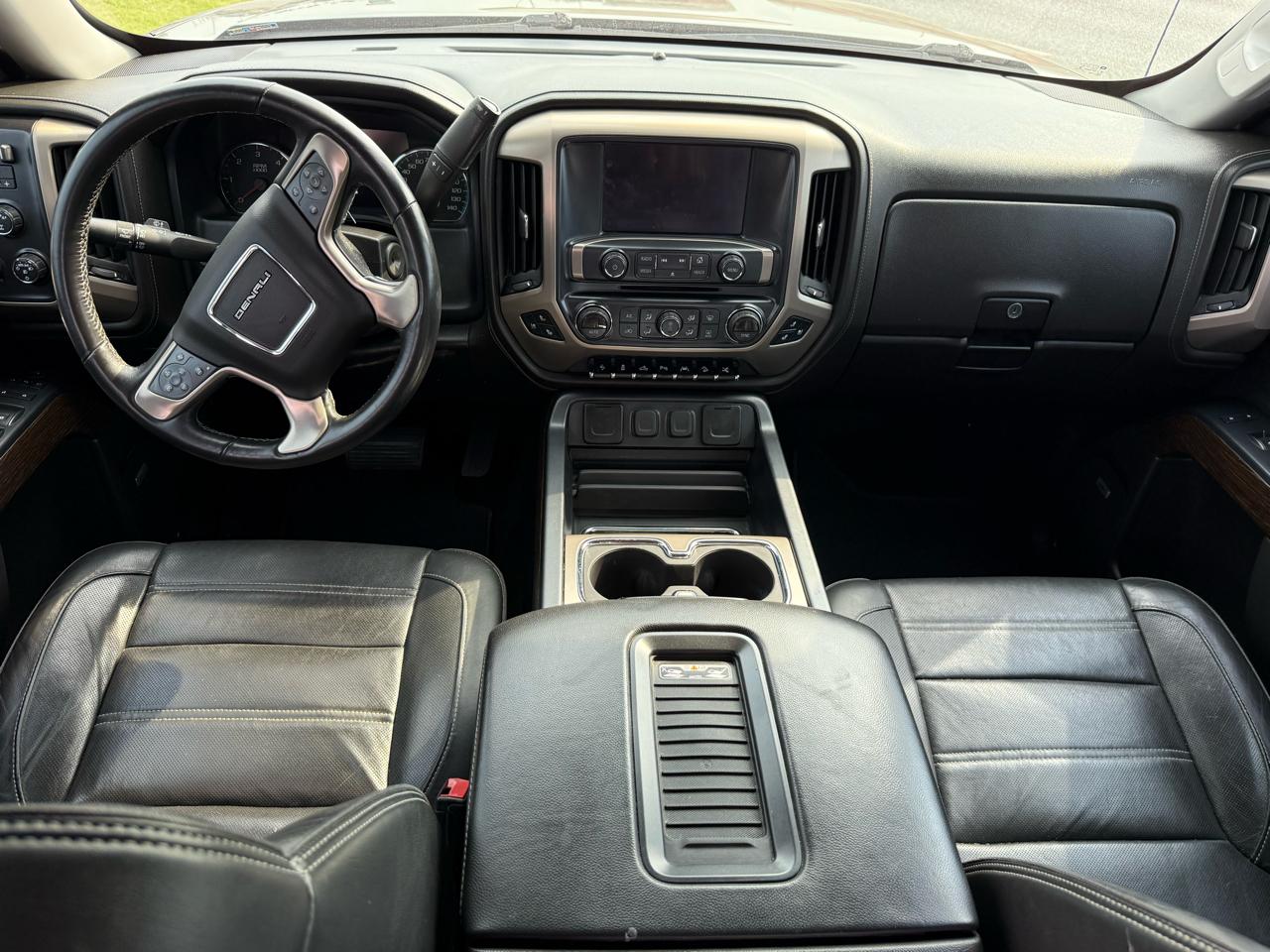 GMC Sierra 1500 Denali Crew Cab Short Box 4WD 2017