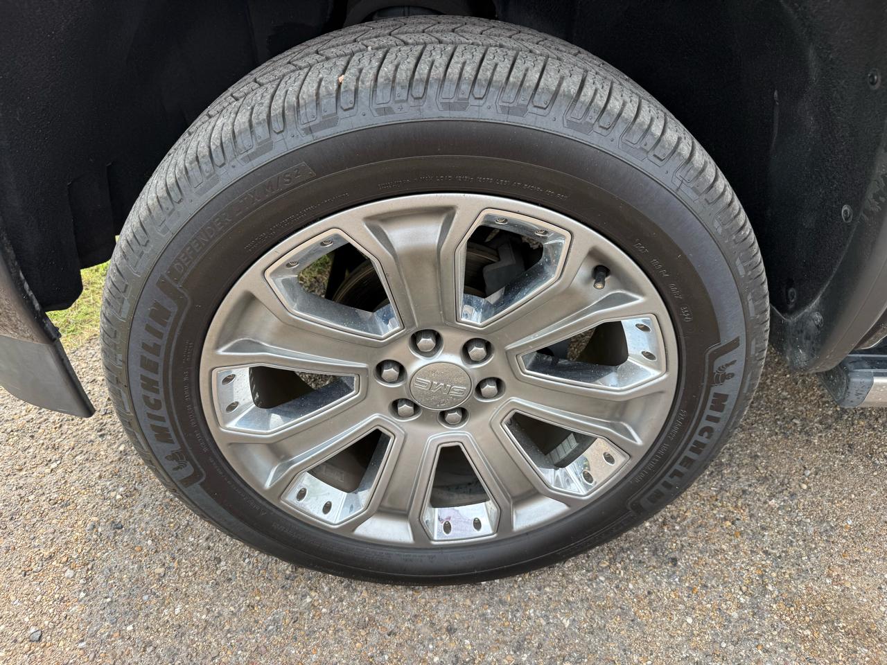 GMC Sierra 1500 Denali Crew Cab Short Box 4WD 2017