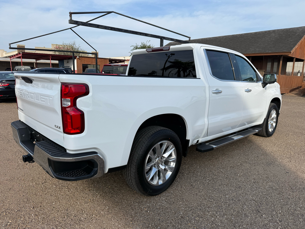 Chevrolet Silverado 1500 4WD Crew Cab 143.5" LTZ 2019