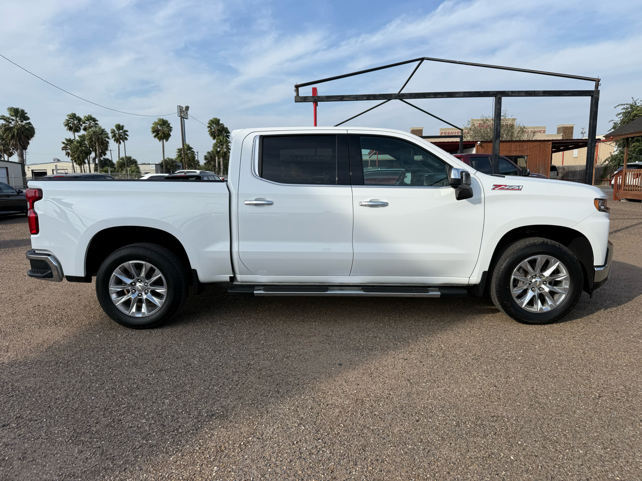 Chevrolet Silverado 1500 4WD Crew Cab 143.5" LTZ 2019