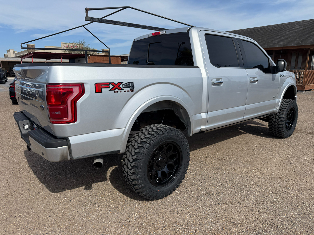 Ford F-150 Platinum SuperCrew 5.5-ft. Bed 4WD 2015