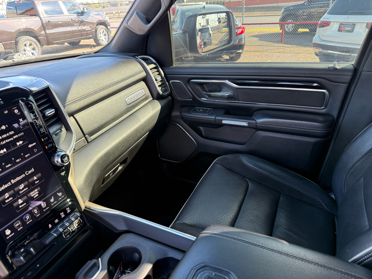 RAM 1500 Laramie Crew Cab SWB 4WD 2019