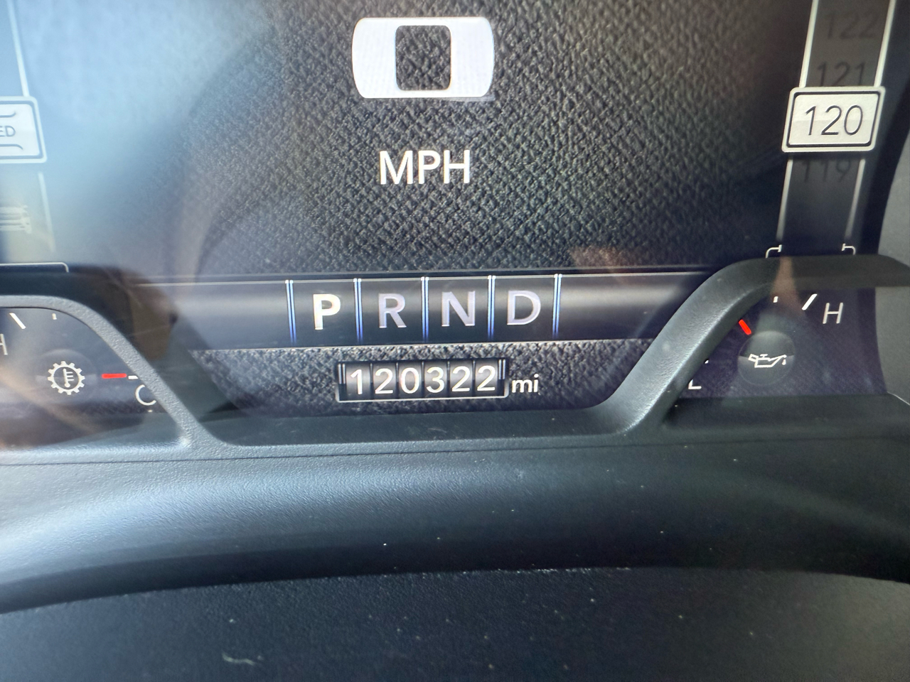 RAM 1500 Laramie Crew Cab SWB 4WD 2019