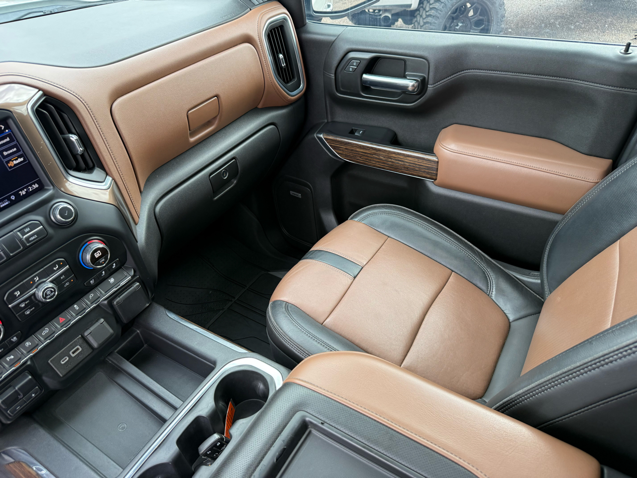 Chevrolet Silverado 1500 High Country Crew Cab 4WD SWB 2019