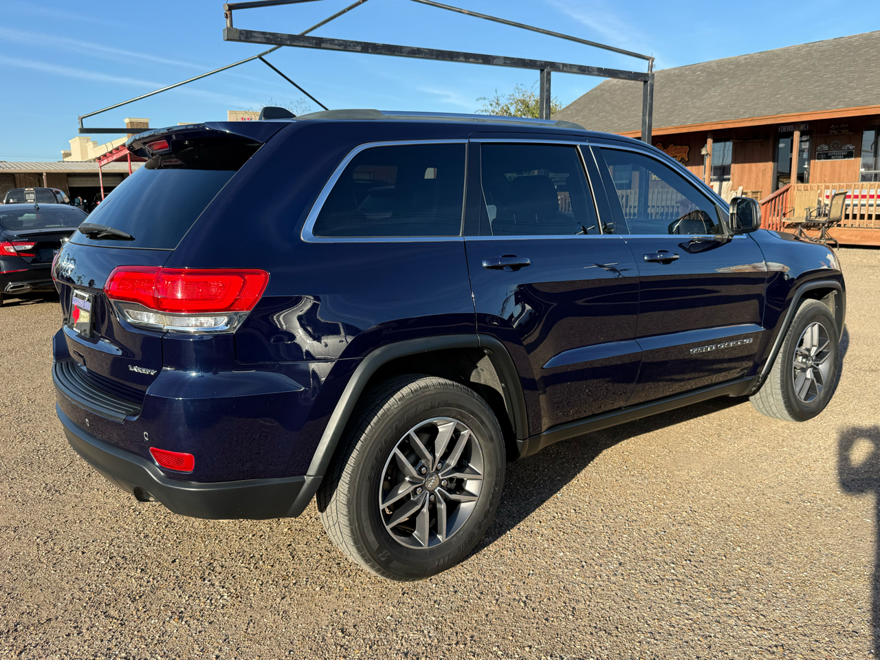Jeep Grand Cherokee Laredo 2WD 2018