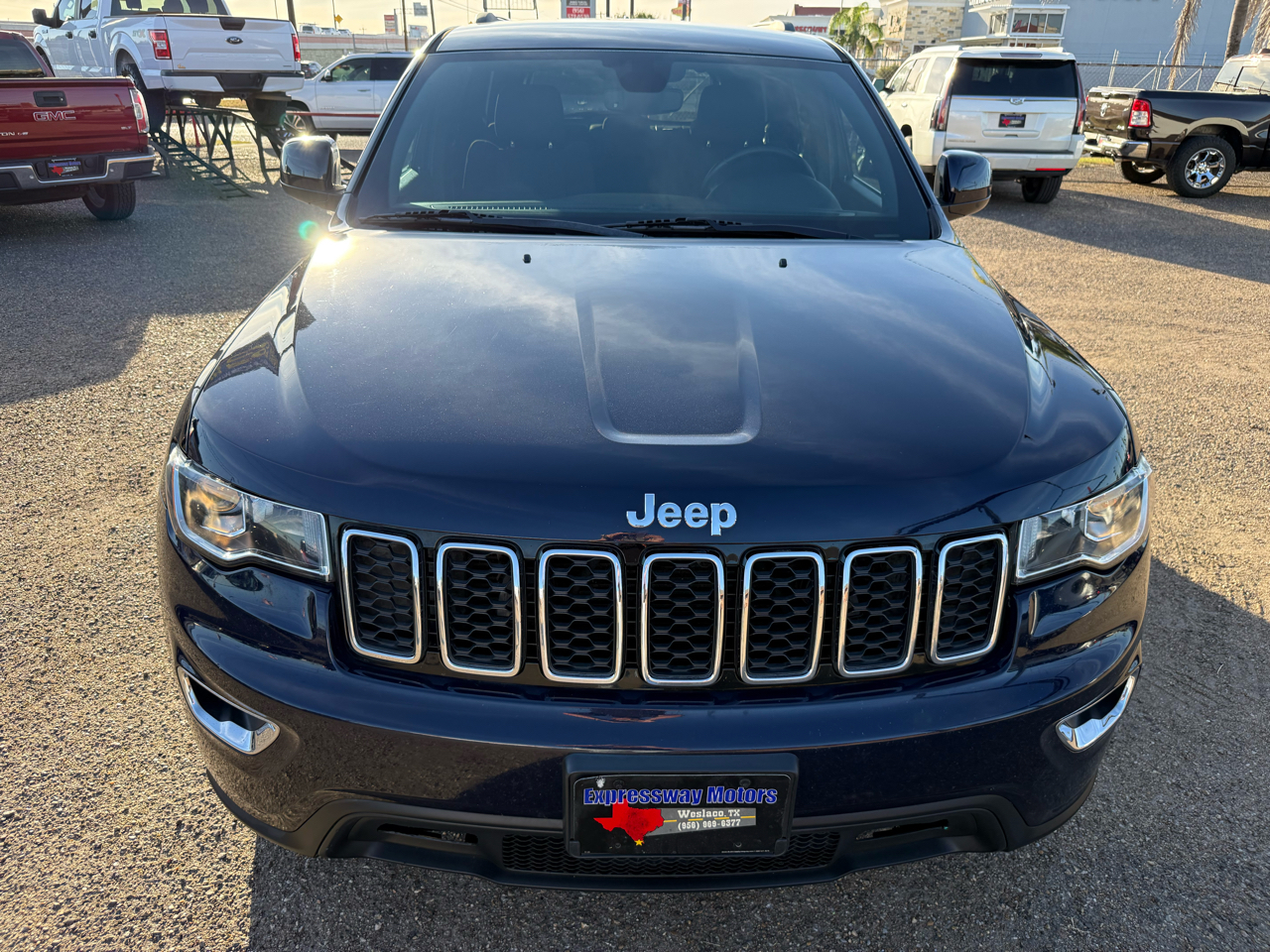 Jeep Grand Cherokee Laredo 2WD 2018