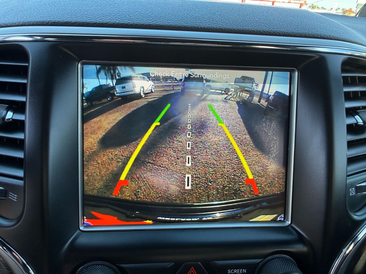 Jeep Grand Cherokee Laredo 2WD 2018