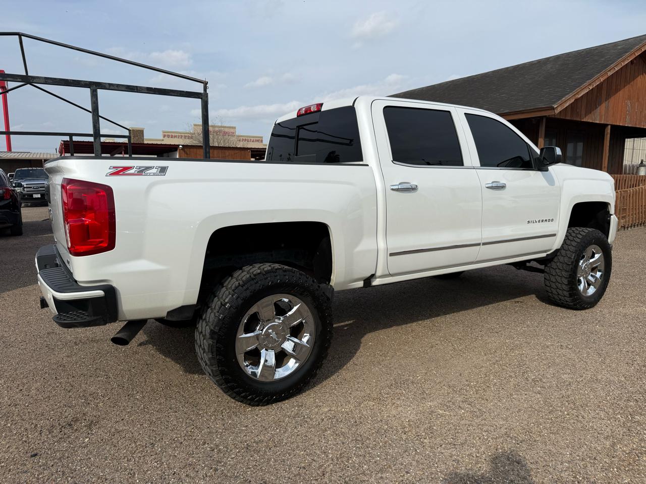 Chevrolet Silverado 1500 4WD Crew Cab 143.5" LTZ w/2LZ 2016