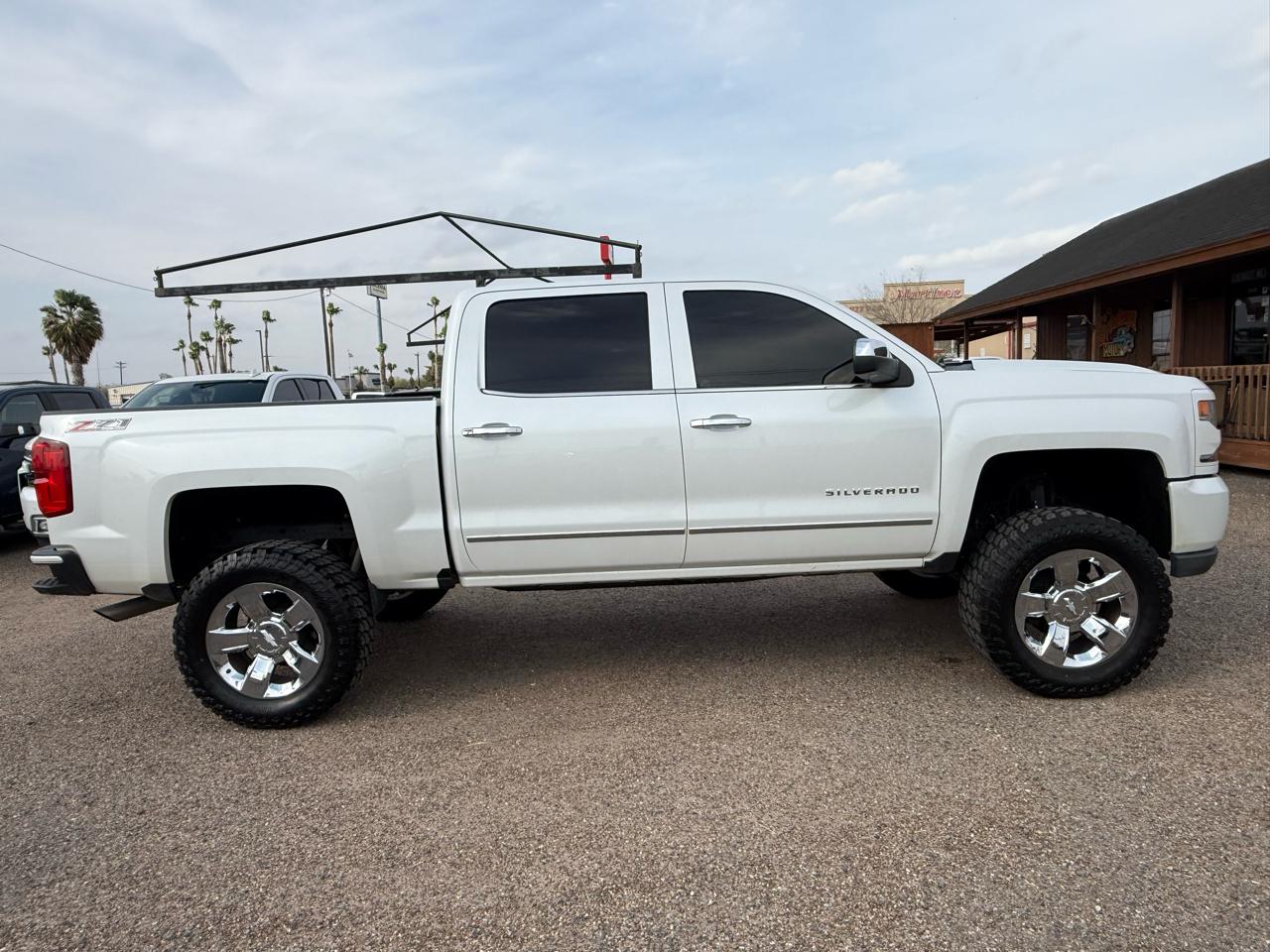 Chevrolet Silverado 1500 4WD Crew Cab 143.5" LTZ w/2LZ 2016