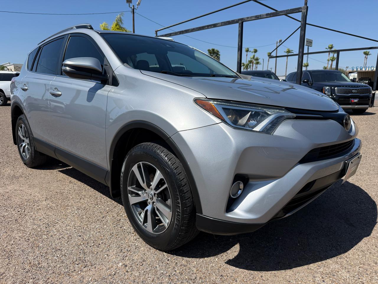 Toyota RAV4 XLE FWD 2018