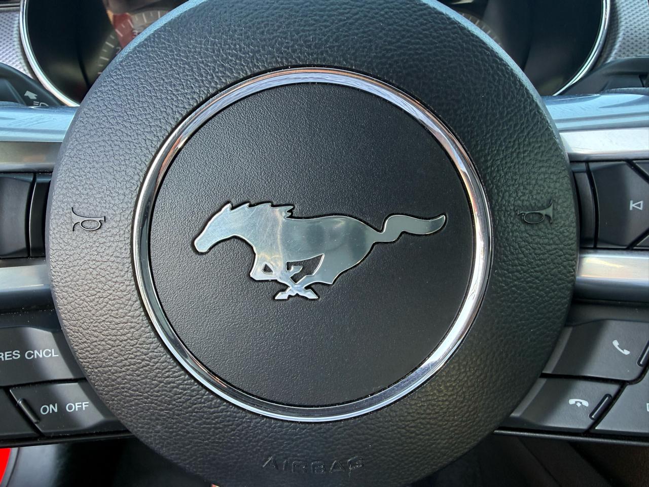 Ford Mustang GT Premium Coupe 2016