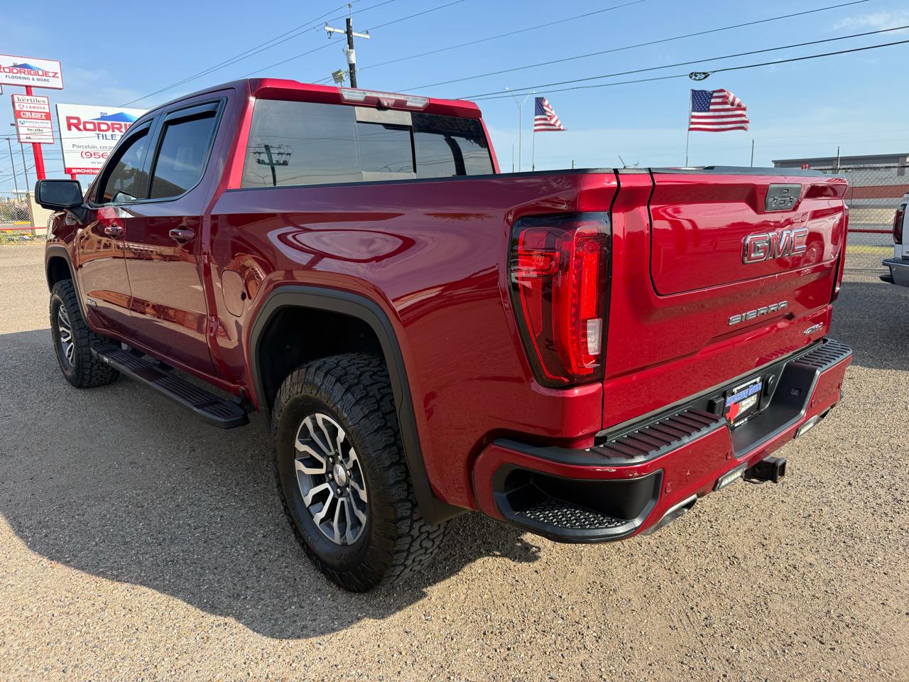 GMC Sierra 1500 AT4 Crew Cab Short Box 4WD 2020