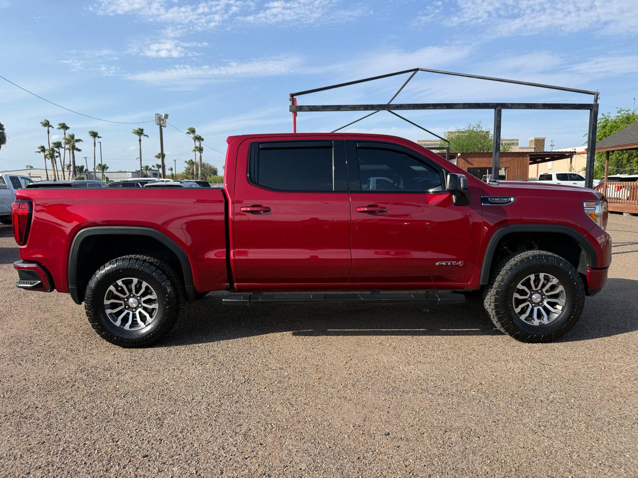 GMC Sierra 1500 AT4 Crew Cab Short Box 4WD 2020