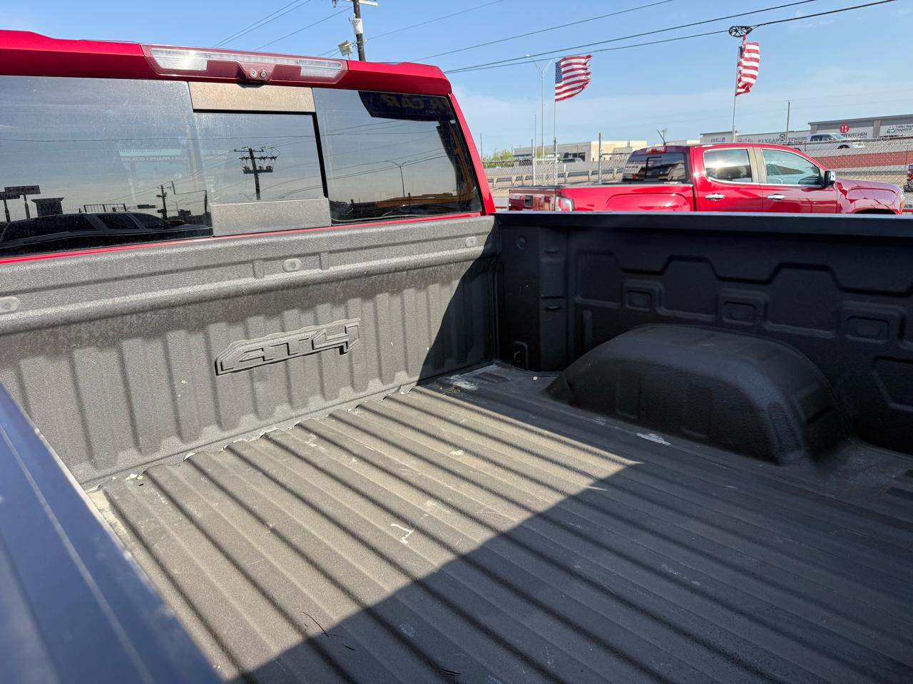 GMC Sierra 1500 AT4 Crew Cab Short Box 4WD 2020
