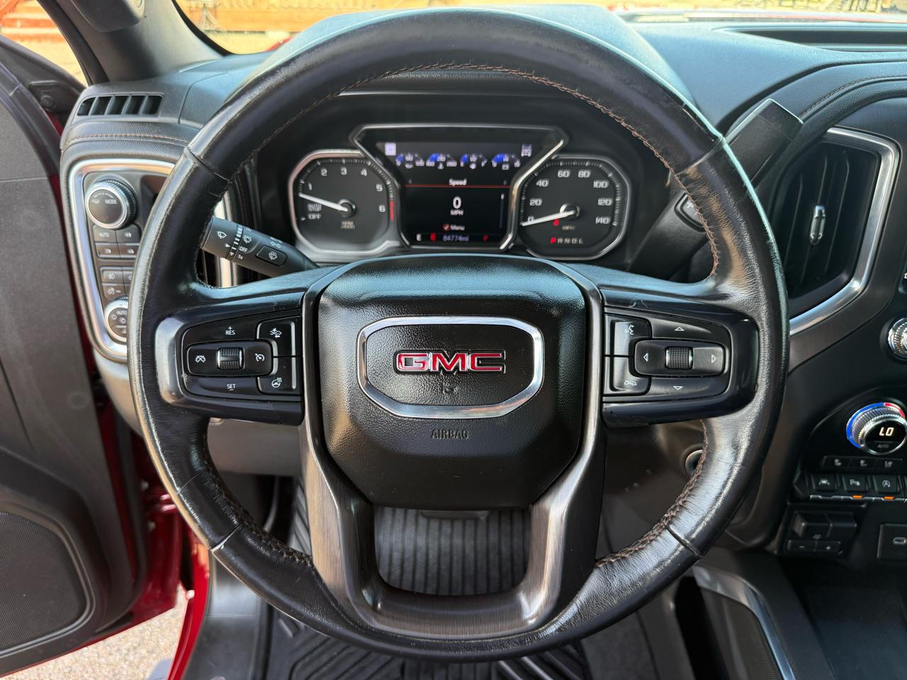 GMC Sierra 1500 AT4 Crew Cab Short Box 4WD 2020