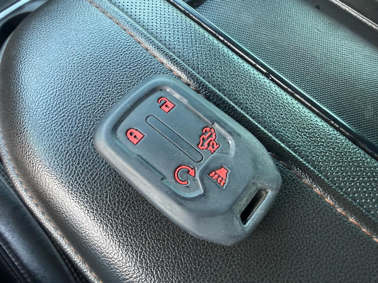 GMC Sierra 1500 AT4 Crew Cab Short Box 4WD 2020