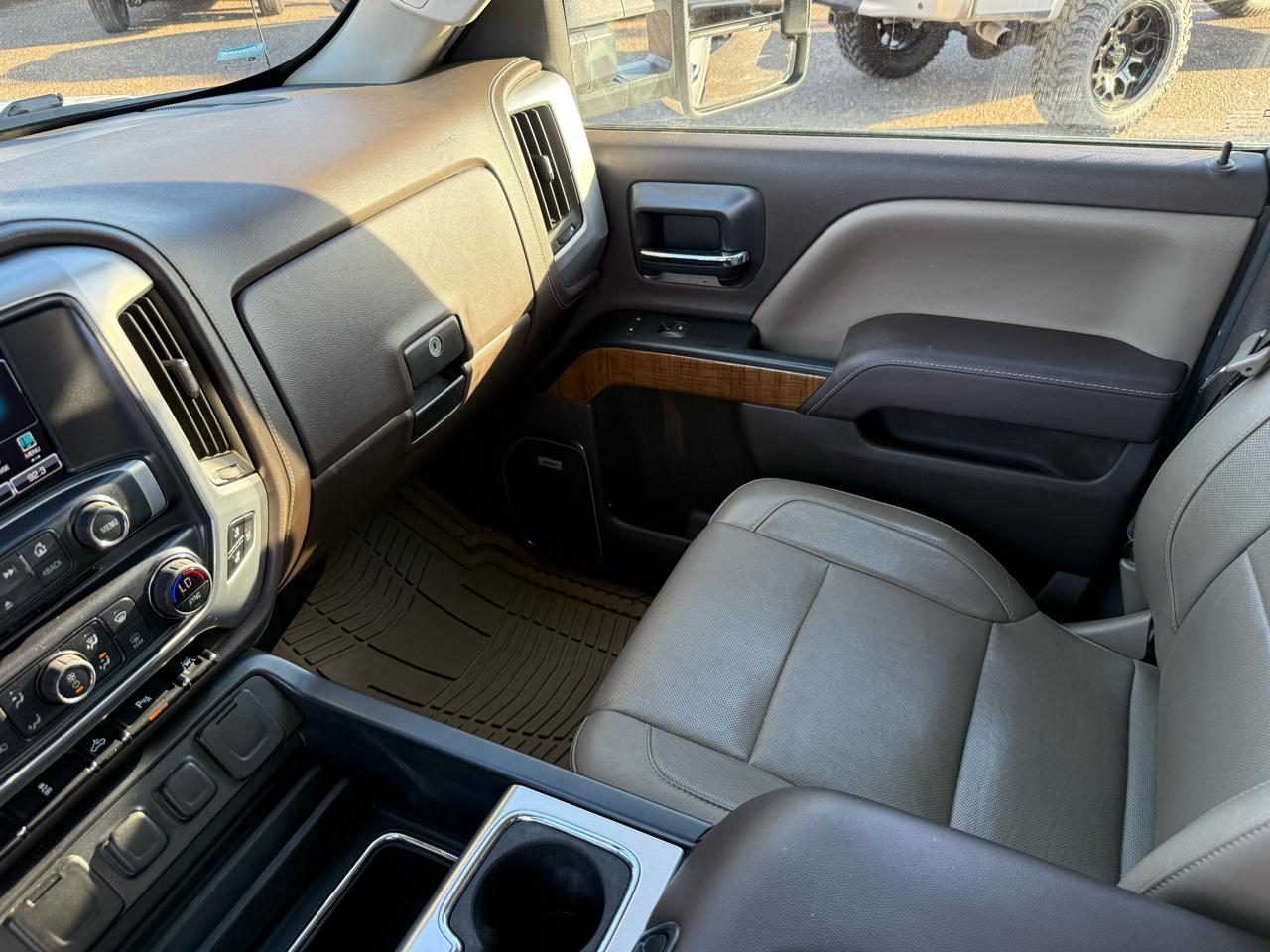 GMC Sierra 1500 4WD Crew Cab 143.5" SLT 2017