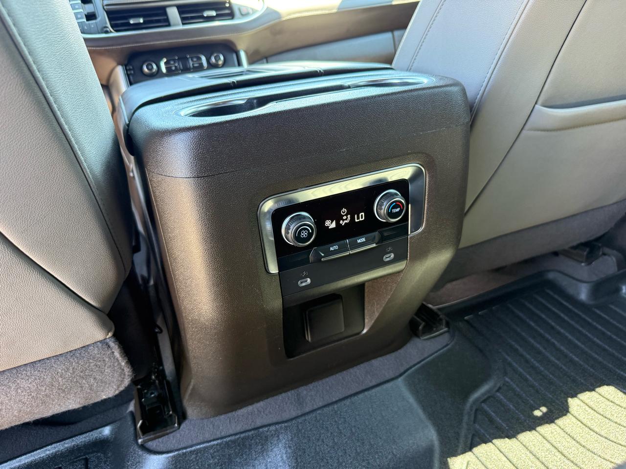 Chevrolet Suburban LT 2WD 2023