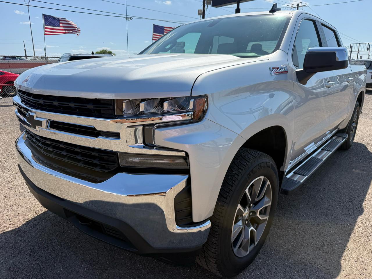 Chevrolet Silverado 1500 1LT Crew Cab 4WD 2021