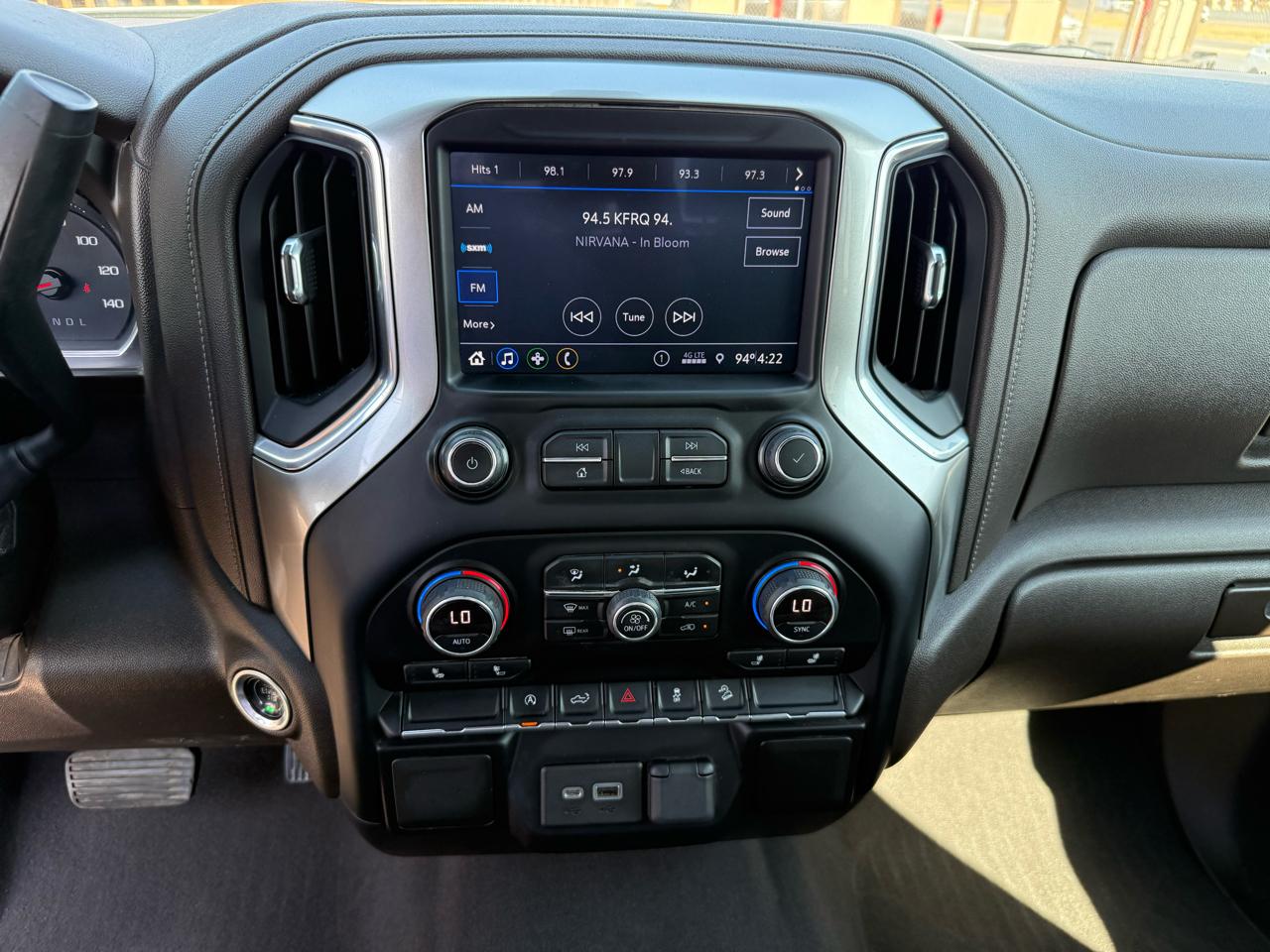 Chevrolet Silverado 1500 1LT Crew Cab 4WD 2021