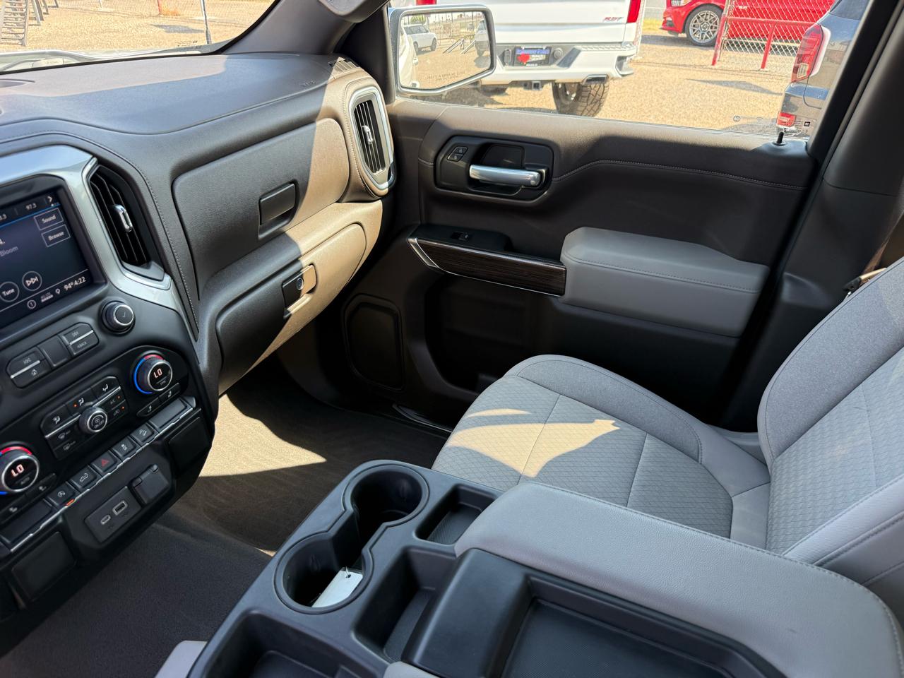 Chevrolet Silverado 1500 1LT Crew Cab 4WD 2021