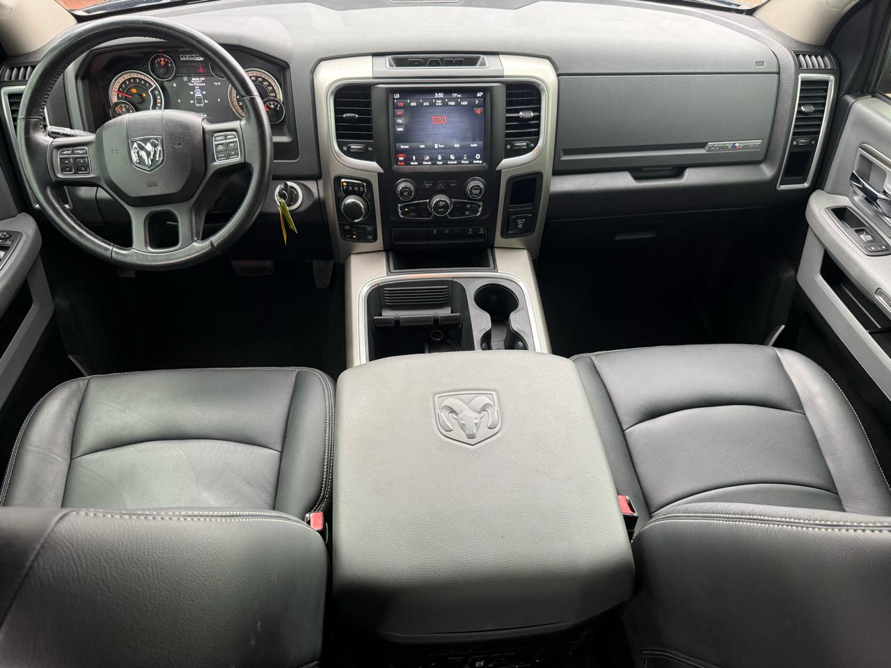 RAM 1500 SLT Crew Cab SWB 4WD 2018