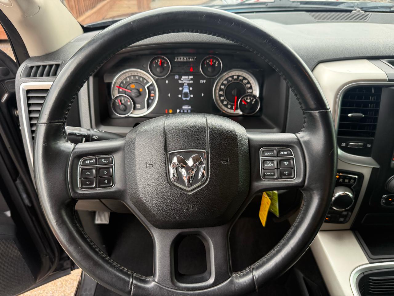 RAM 1500 SLT Crew Cab SWB 4WD 2018